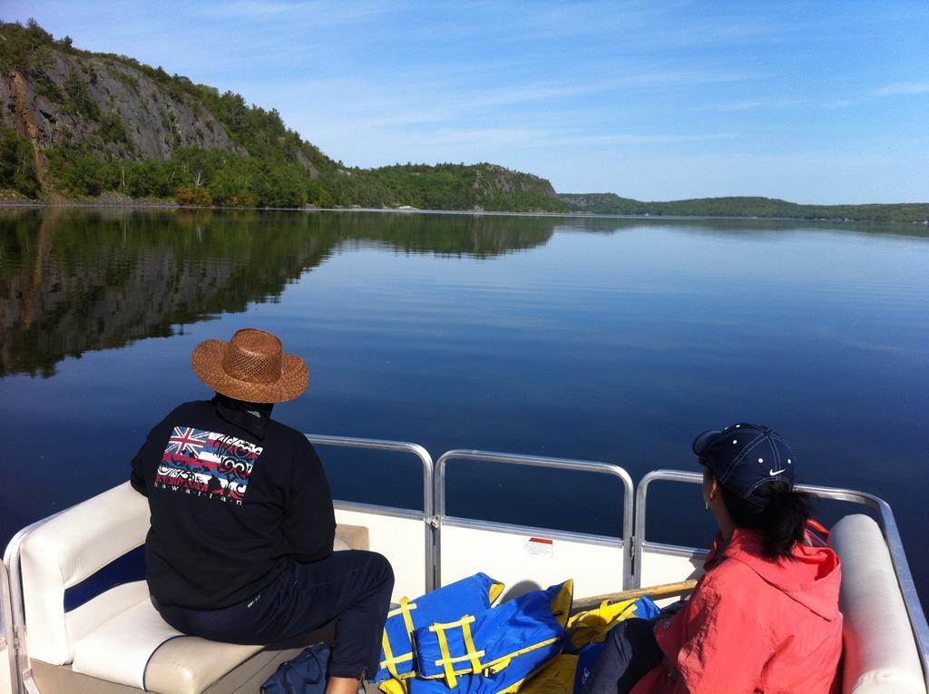 Lake Lauzon Resort Blind River Eksteriør billede